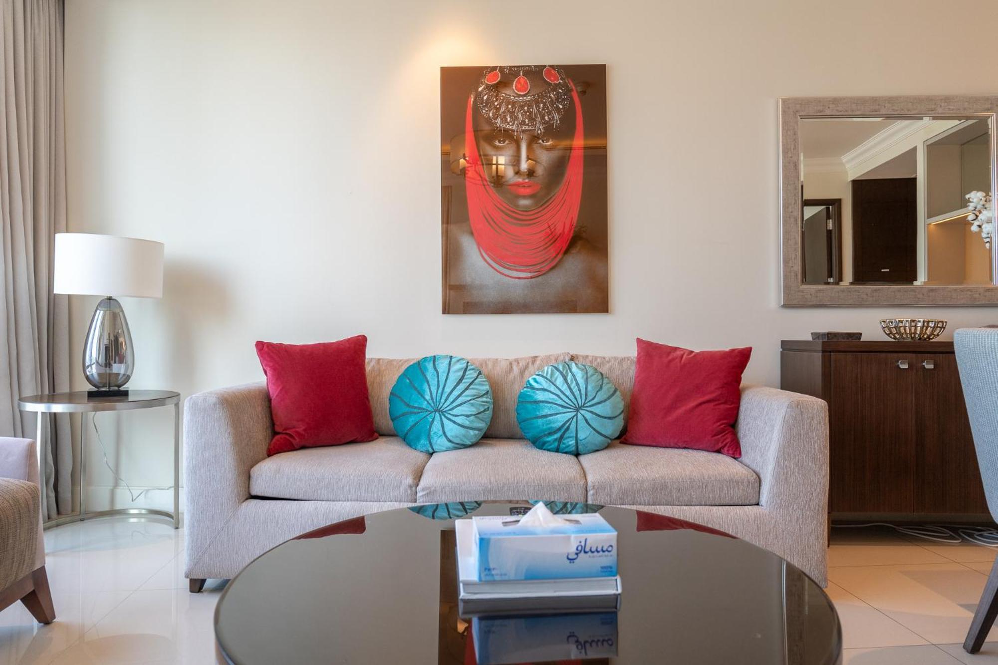 Downtown Elegance - 1br With Unmatched Burj Khalifa Views Appartement *